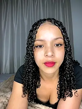 Yasmin777  online show from October 14, 2025, 11:16 pm