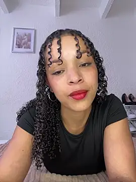 Snapshot of Yasmin777_ chatting on March 16, 2026, 6:34 pm Yasmin777 online show from March 16, 2026, 6:34 pm