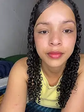 Snapshot of Yasmin777_ chatting on June 28, 2026, 7:20 pm Yasmin777 online show from June 28, 2026, 7:20 pm
