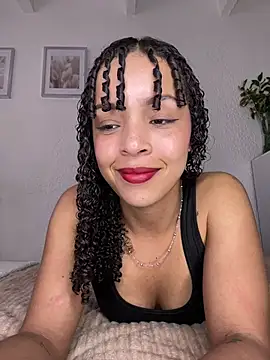 Snapshot of Yasmin777_ chatting on July 13, 2026, 9:50 pm Yasmin777 online show from July 13, 2026, 9:50 pm