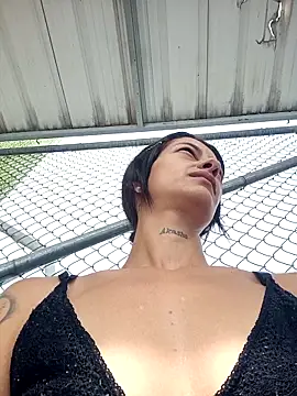 Akasha001 online show from September 28, 2025, 1:49 pm