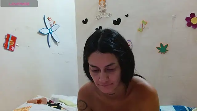 Akasha001 online show from October 12, 2025, 8:24 am