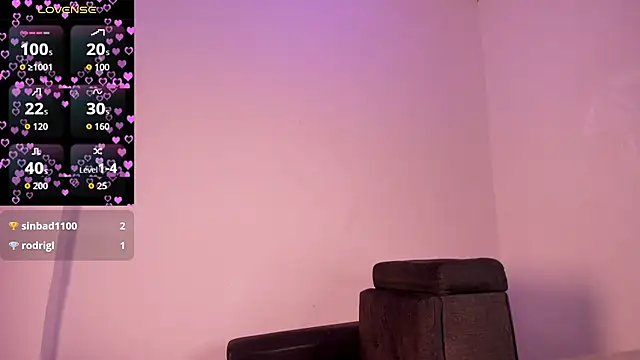 Snapshot of Mia_for_you_lovee chatting on October 6, 2025, 8:01 am Mia for you lovee online show from October 6, 2025, 8:01 am