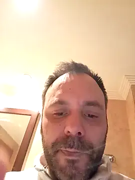 manchego85 online show from March 10, 2026, 5:51 pm