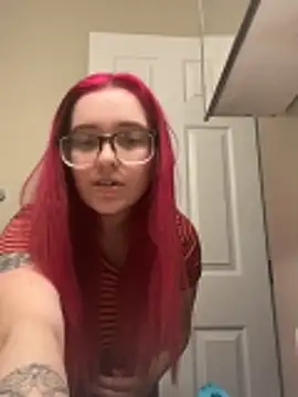 Snapshot of MommaBigTits24 chatting on March 13, 2026, 7:09 pm MommaBigTits24 online show from March 13, 2026, 7:09 pm