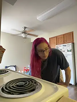 Snapshot of MommaBigTits24 chatting on March 25, 2026, 5:41 pm MommaBigTits24 online show from March 25, 2026, 5:41 pm