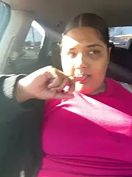 Snapshot of 1n0nlythroat chatting on February 12, 2026, 10:49 pm 1n0nlythroat online show from February 12, 2026, 10:49 pm