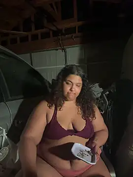 Snapshot of 1n0nlythroat chatting on March 2, 2026, 3:20 am 1n0nlythroat online show from March 2, 2026, 3:20 am