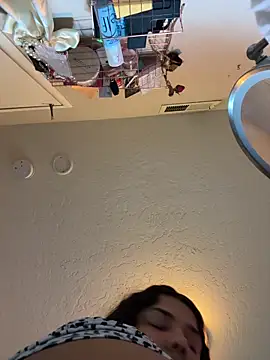 Snapshot of 1n0nlythroat chatting on March 2, 2026, 8:26 pm 1n0nlythroat online show from March 2, 2026, 8:26 pm