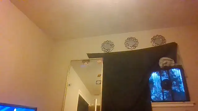 1n0nlythroat online show from July 5, 2026, 3:34 am