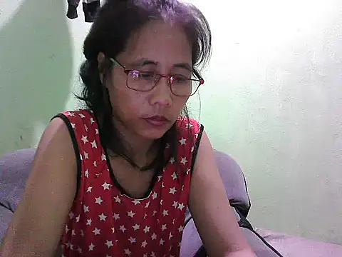 HotLadyPinay32 online show from February 11, 2026, 10:26 pm