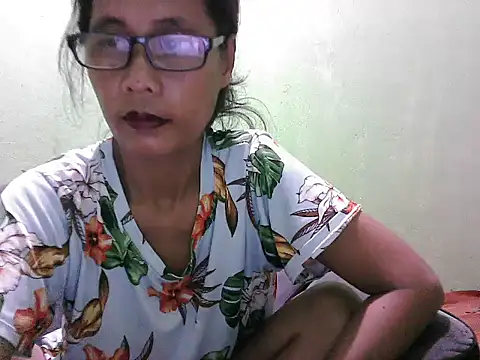HotLadyPinay32 online show from March 2, 2026, 7:26 am