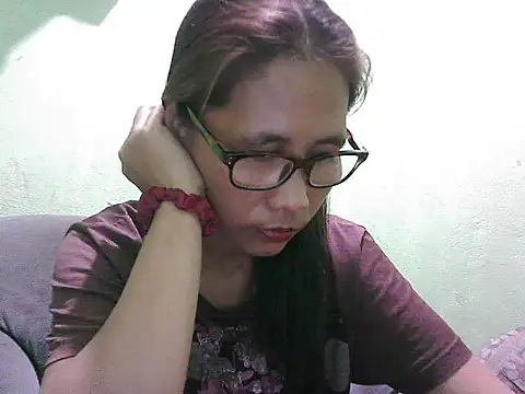 Snapshot of HotLadyPinay32 chatting on June 28, 2026, 11:38 am HotLadyPinay32 online show from June 28, 2026, 11:38 am