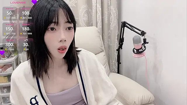 tuantuanle online show from April 24, 2026, 3:36 pm