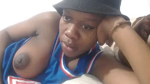 Stormmyyzz online show from September 11, 2025, 9:04 pm