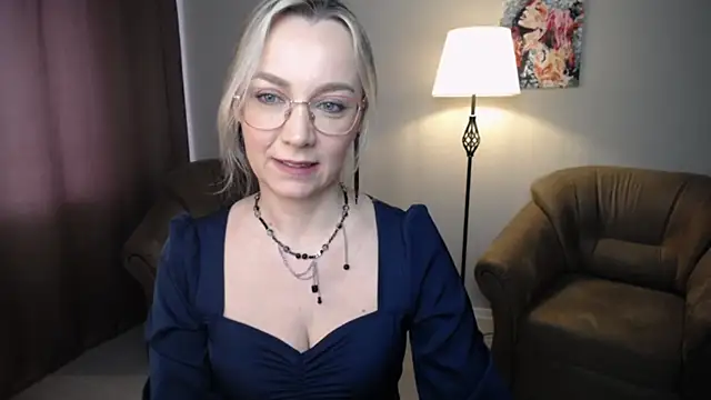 Ava Elior online show from April 29, 2026, 10:52 am