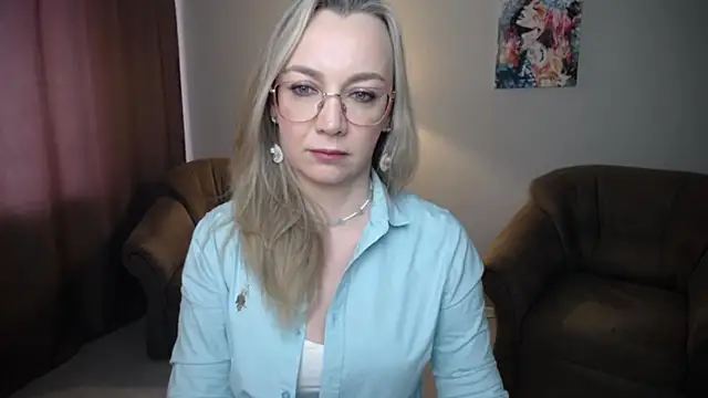 Ava Elior online show from May 7, 2026, 10:31 am
