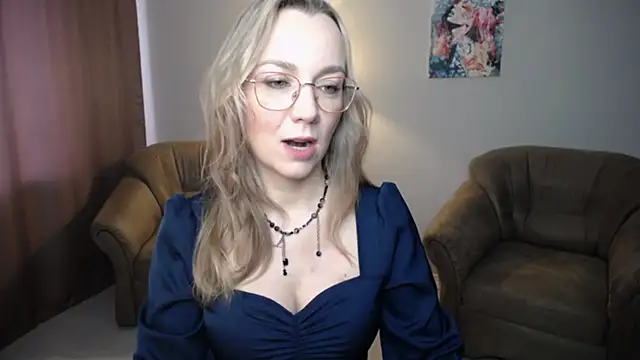 Ava Elior online show from June 13, 2026, 10:24 am