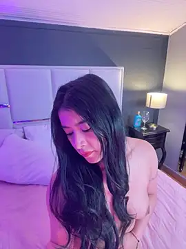 Snapshot of BellaFernandez__ chatting on October 16, 2025, 11:55 am BellaFernandez online show from October 16, 2025, 11:55 am