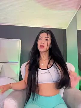 BellaFernandez   online show from November 22, 2025, 12:48 pm