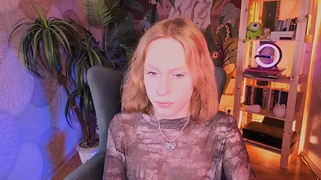 BarbieRichy online show from November 9, 2025, 5:06 am