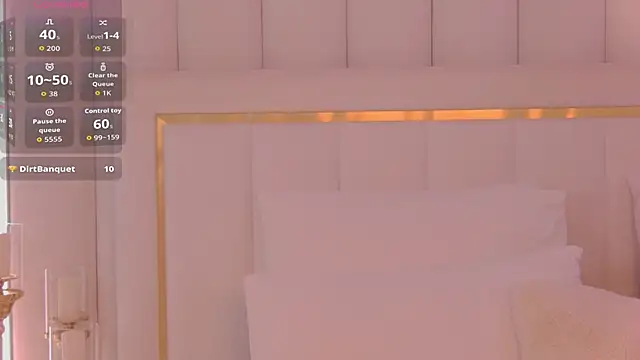 Snapshot of AriellaMelo chatting on October 3, 2025, 3:03 am AriellaMelo online show from October 3, 2025, 3:03 am