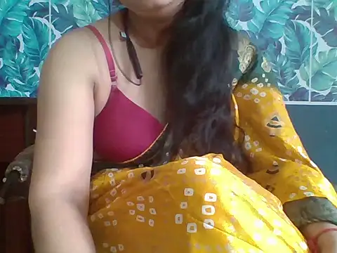 Marathi q4een01 online show from May 5, 2026, 3:47 am