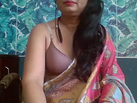 Marathi q4een01 online show from May 7, 2026, 3:45 am