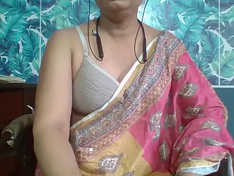 Marathi q4een01 online show from May 12, 2026, 6:54 am