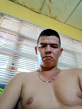 cristian07  online show from September 10, 2025, 5:02 pm