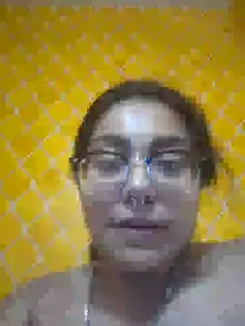 Snapshot of Lovelyrainn chatting on November 4, 2025, 5:50 am Lovelyrainn online show from November 4, 2025, 5:50 am