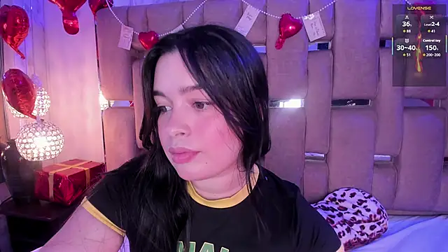 KateLee online show from February 18, 2026, 4:19 am