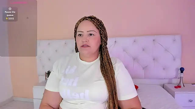 katte landerr online show from October 21, 2025, 1:01 pm