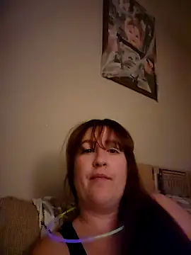 Juicy-JessXX online show from November 2, 2025, 5:54 am