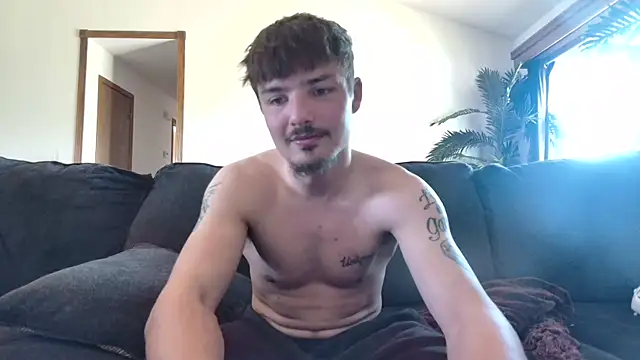 derekmontana2 online show from April 29, 2026, 5:41 pm