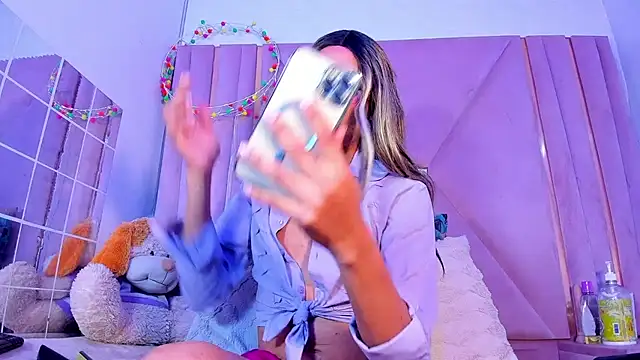 jazmin waked online show from February 22, 2026, 4:13 am