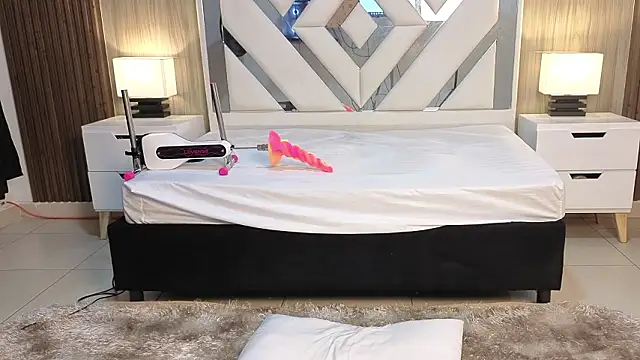 Lisa sweetas online show from February 28, 2026, 1:17 am