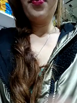 miss berlyn online show from October 19, 2025, 2:12 am