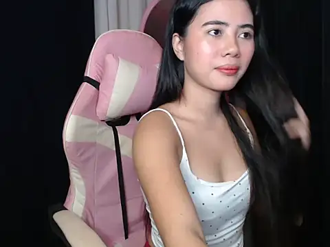 pinay sharmelyn online show from August 1, 2026, 11:42 am
