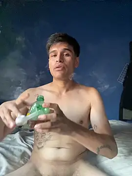 Alexis05A online show from August 1, 2026, 2:22 am