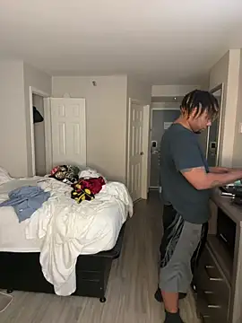 Snapshot of BigMfLuther chatting on December 22, 2025, 5:15 am BigMfLuther online show from December 22, 2025, 5:15 am