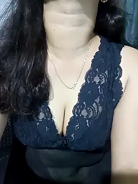 Snapshot of babyangela14 chatting on September 22, 2025, 5:04 pm babyangela14 online show from September 22, 2025, 5:04 pm