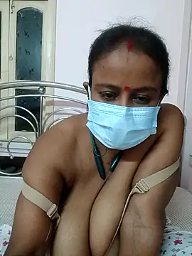 Snapshot of Barna_Love chatting on September 22, 2025, 8:33 pm Barna Love online show from September 22, 2025, 8:33 pm