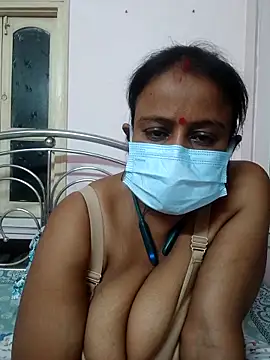 Snapshot of Barna_Love chatting on September 28, 2025, 5:51 pm Barna Love online show from September 28, 2025, 5:51 pm