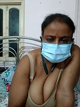 Snapshot of Barna_Love chatting on October 3, 2025, 5:43 pm Barna Love online show from October 3, 2025, 5:43 pm