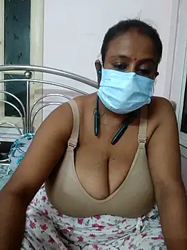 Snapshot of Barna_Love chatting on October 8, 2025, 6:05 pm Barna Love online show from October 8, 2025, 6:05 pm