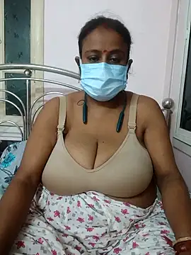 Snapshot of Barna_Love chatting on October 9, 2025, 6:28 pm Barna Love online show from October 9, 2025, 6:28 pm