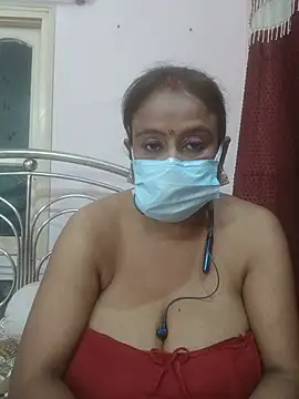 Snapshot of Barna_Love chatting on July 5, 2026, 6:04 pm Barna Love online show from July 5, 2026, 6:04 pm