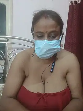 Snapshot of Barna_Love chatting on July 6, 2026, 6:10 pm Barna Love online show from July 6, 2026, 6:10 pm