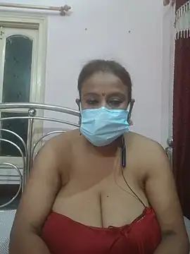Snapshot of Barna_Love chatting on July 20, 2026, 1:57 pm Barna Love online show from July 20, 2026, 1:57 pm
